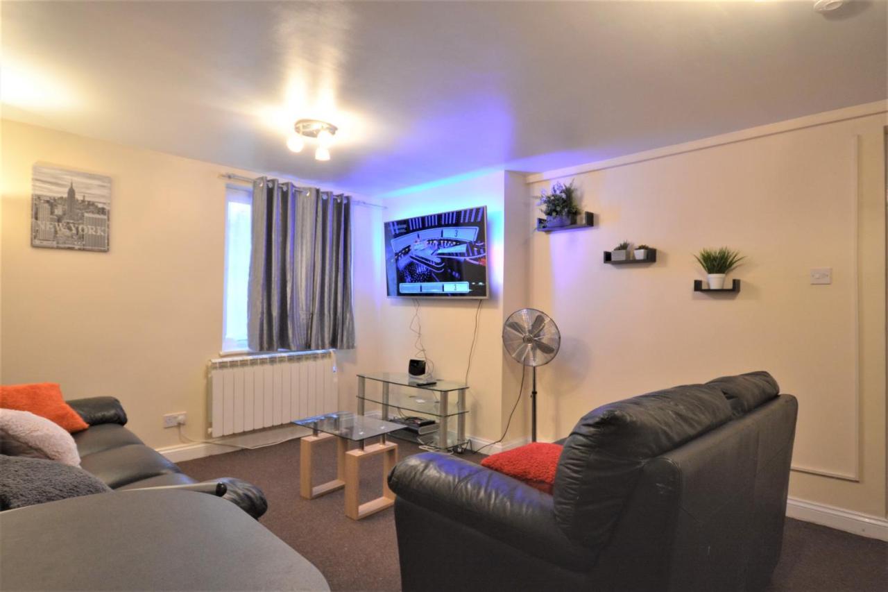 London Zone 2 Lovely 4 Bedroom Apartment - 3 Trowbridge Road Zewnętrze zdjęcie